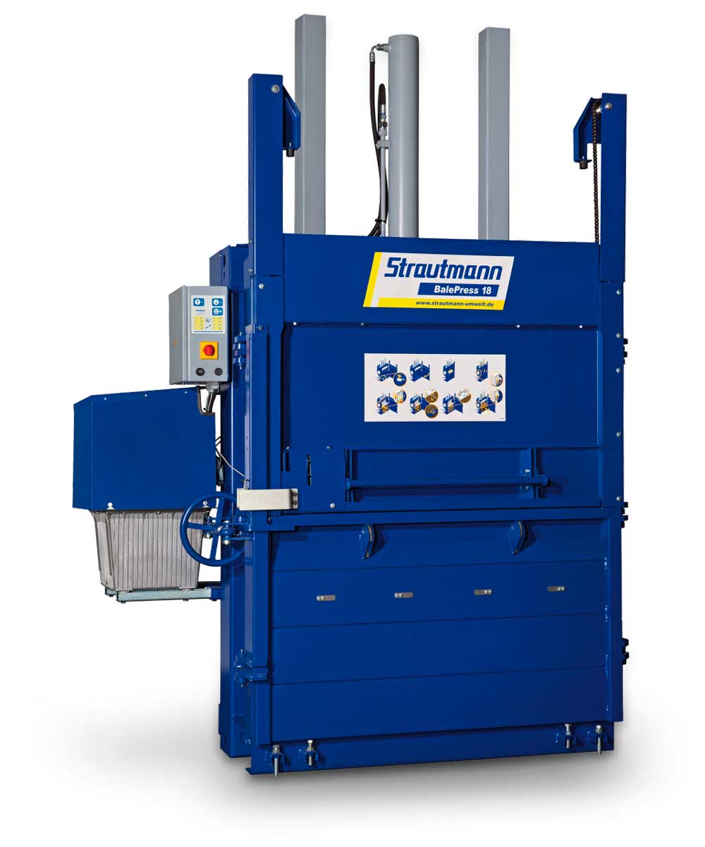 1.2.3.-Strautmann-BalePress18-2.jpg